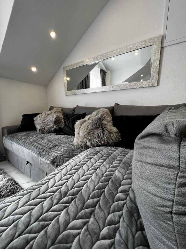 Luxury Apartment Megy Оточац Экстерьер фото